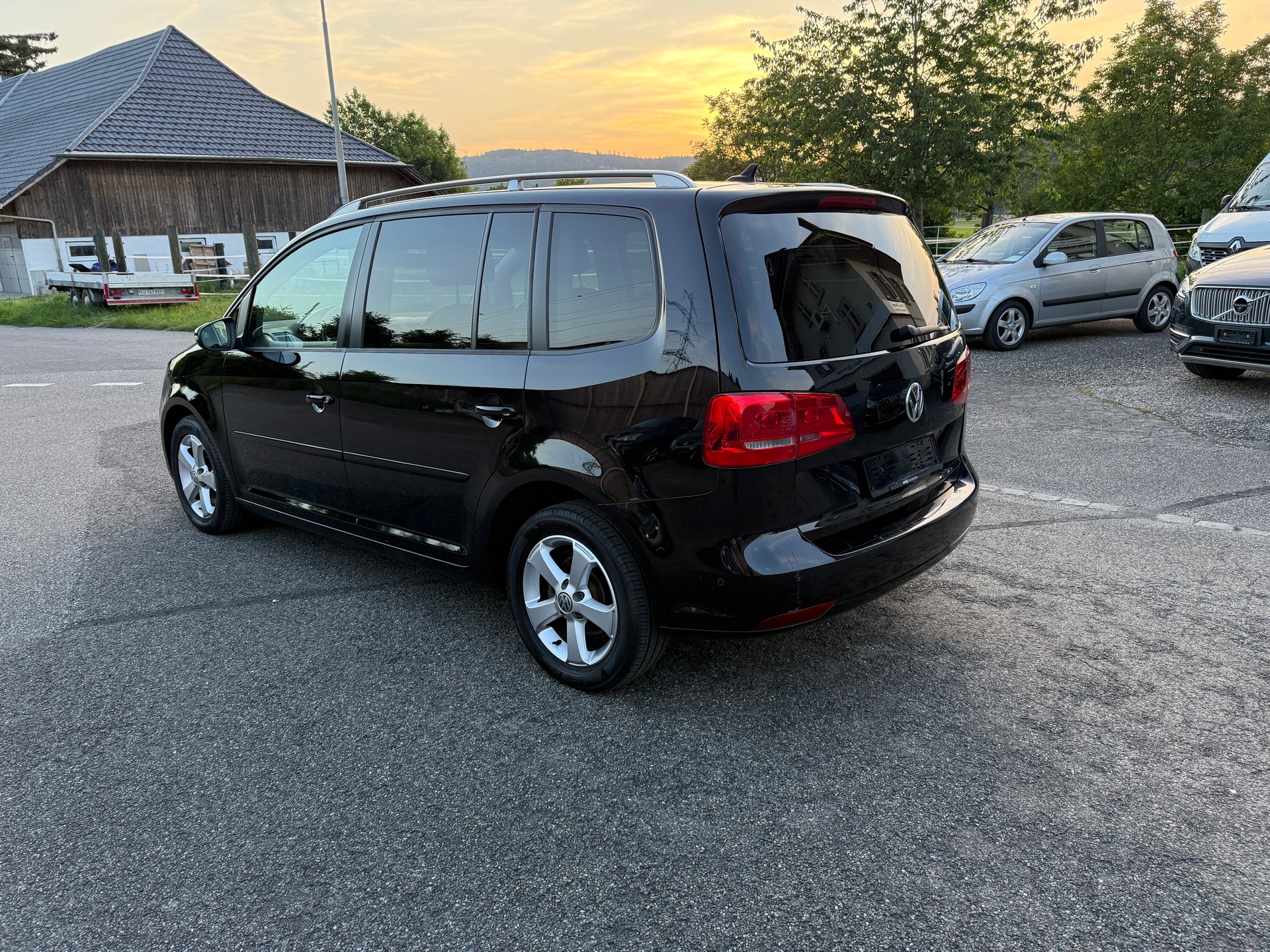 VW Touran 1.4 TSI Highline DSG-showroom-element-2
