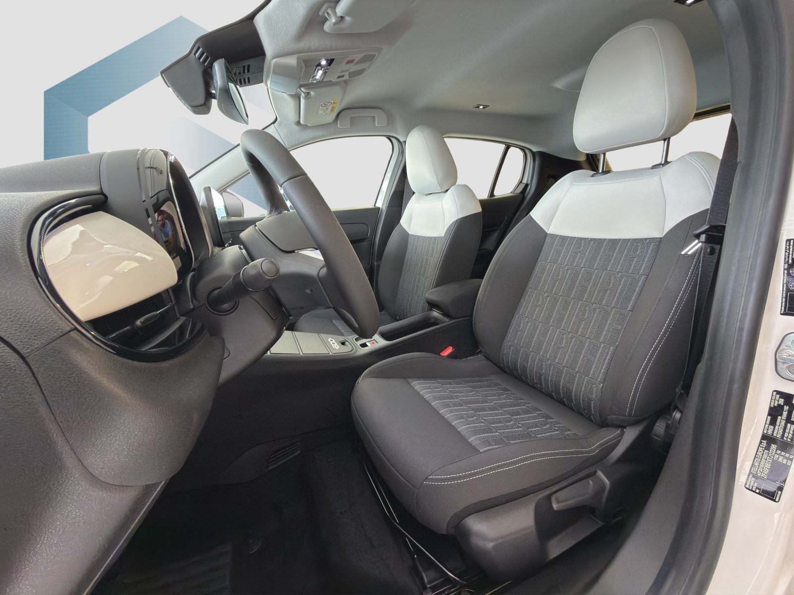 FIAT 600 1.2 Hybrid Swiss Ed-image-8
