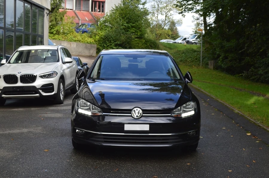 VW Golf 1.0 TSI Comfortline DSG R-Line-image-11
