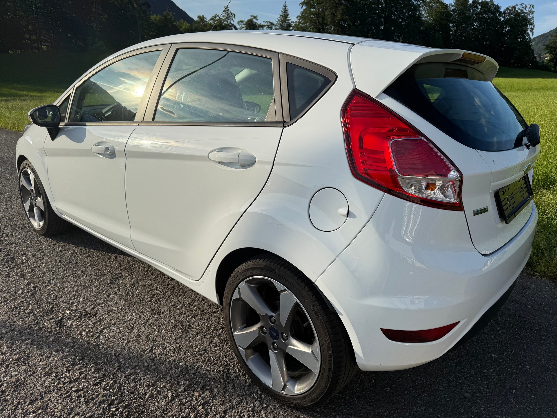 FORD Fiesta 1.0 Trend-image-2