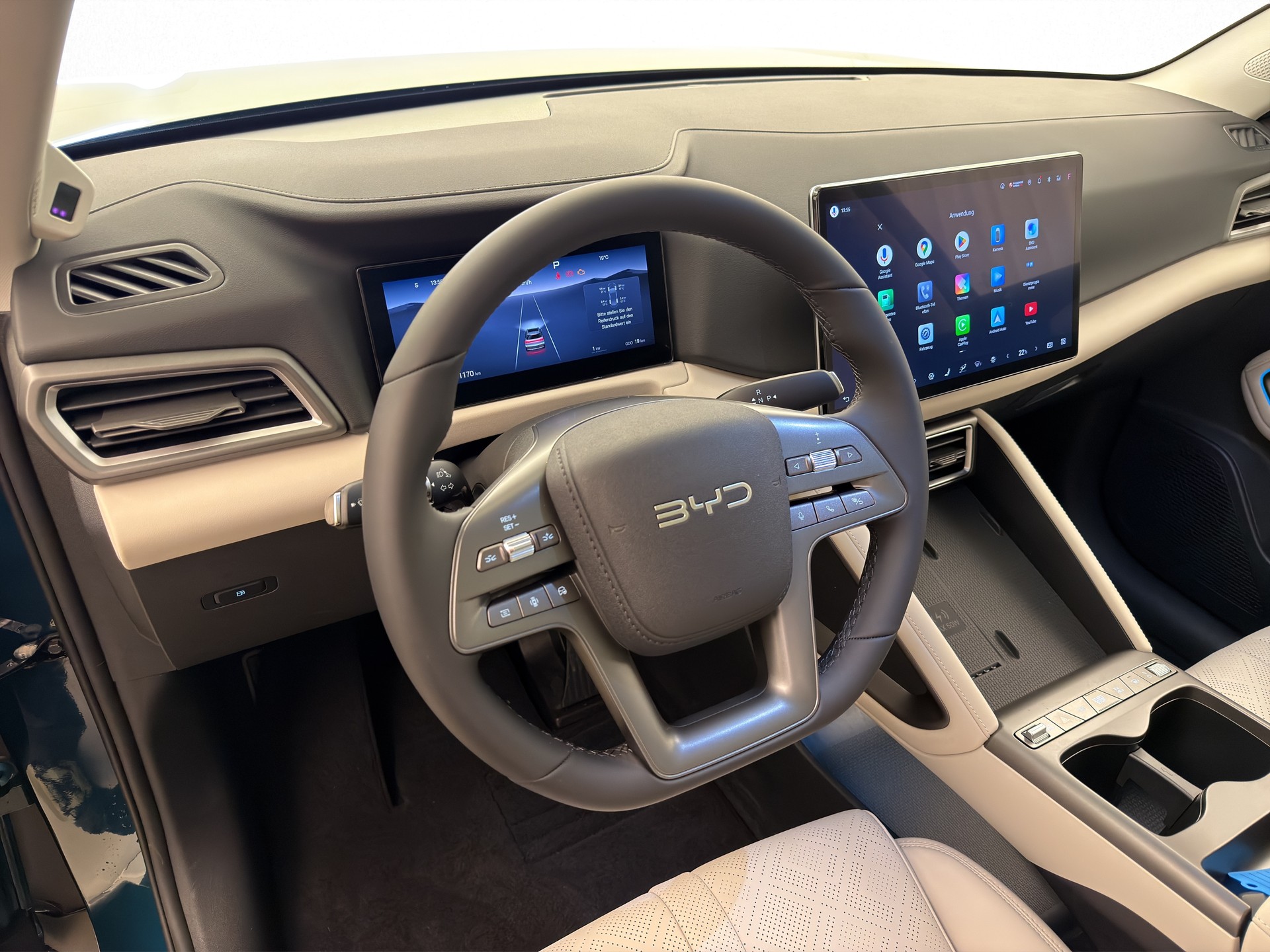 BYD Atto 2 DM-i Boost-image-14