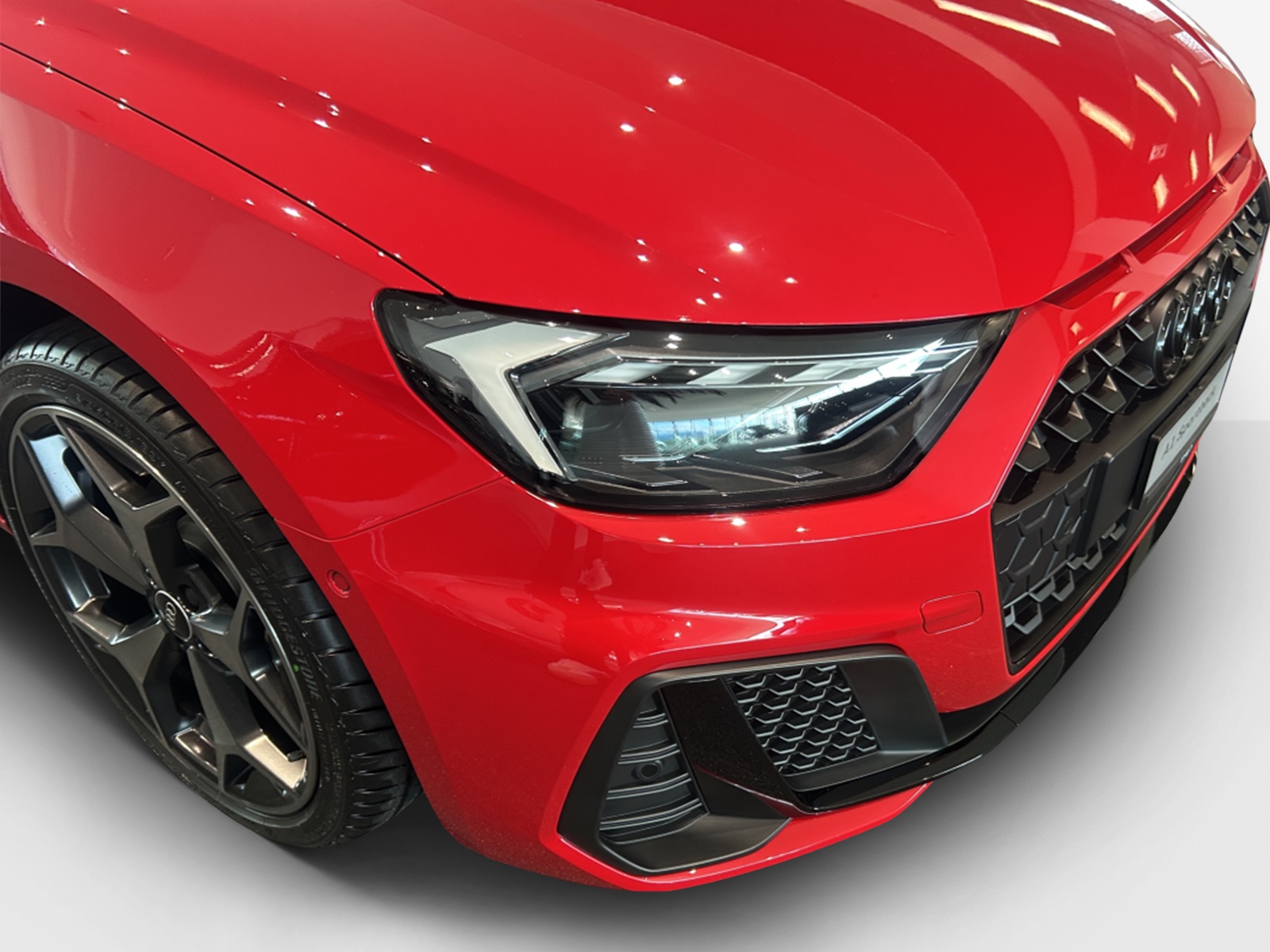 AUDI A1 Sportback 30 TFSI S Line Attraction S-tronic-image-18