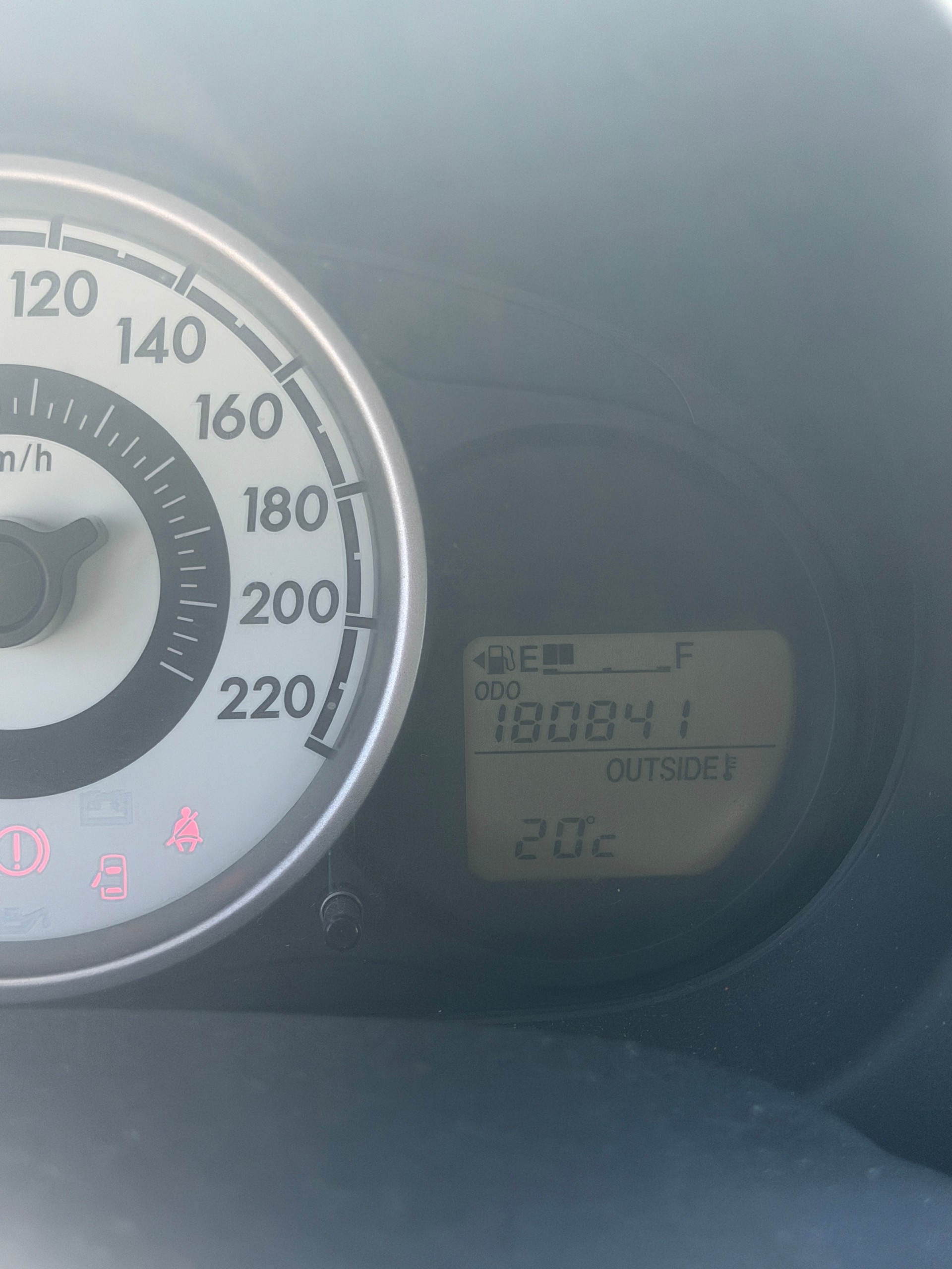 MAZDA 2 1.3i 16V Exclusive-image-12