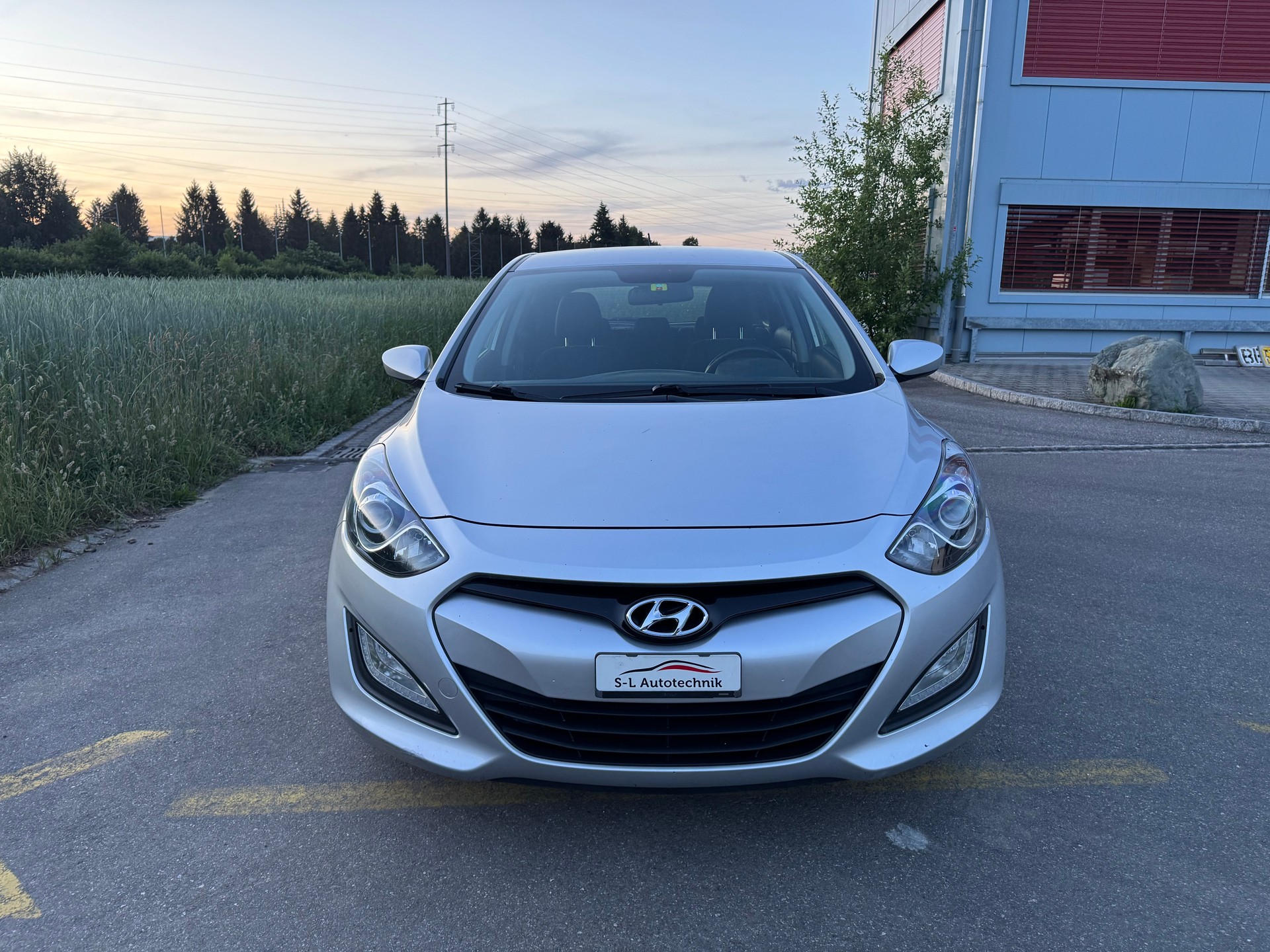 HYUNDAI i30 1.4 Comfort-image-1