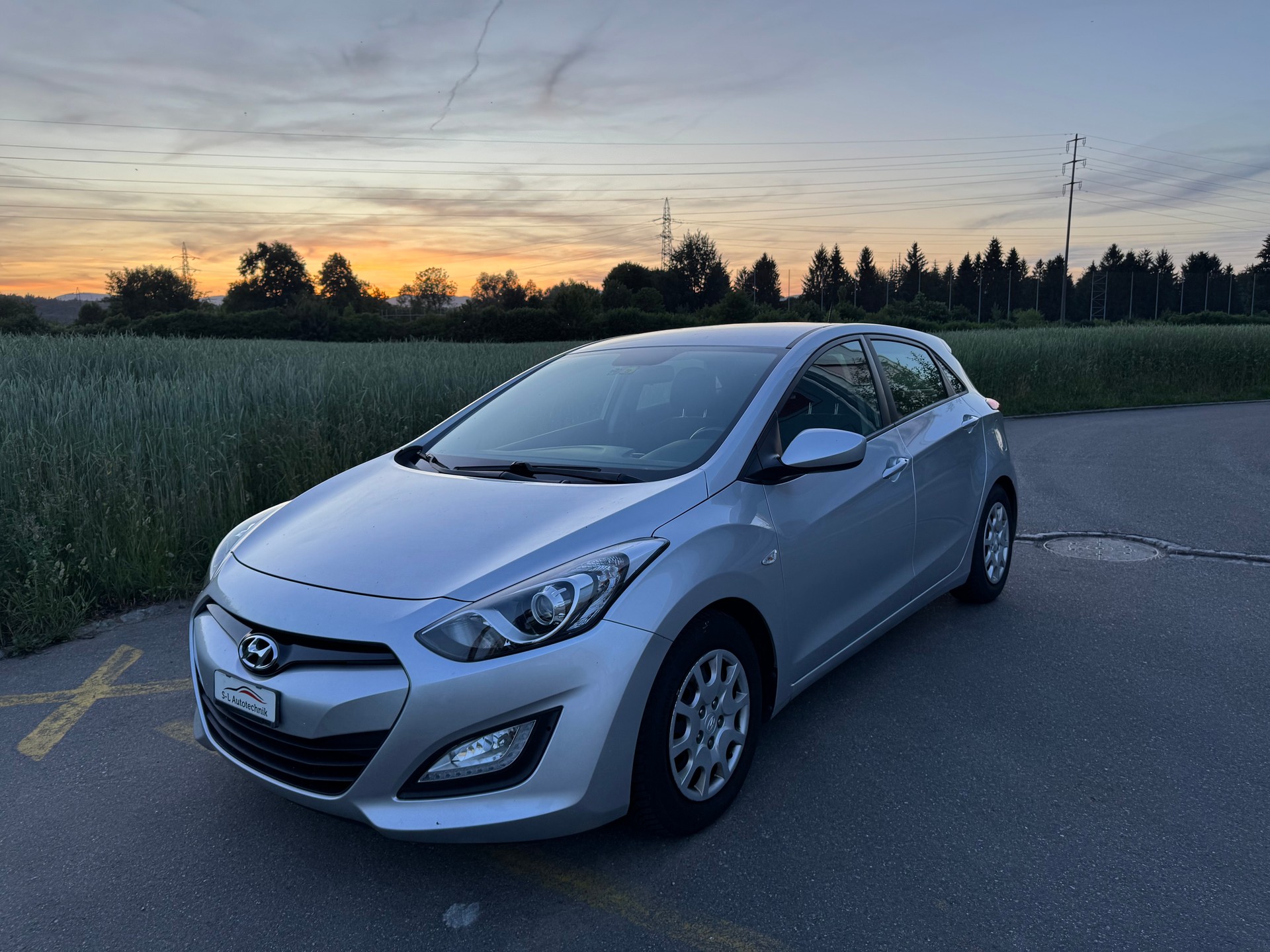 HYUNDAI i30 1.4 Comfort-image-0