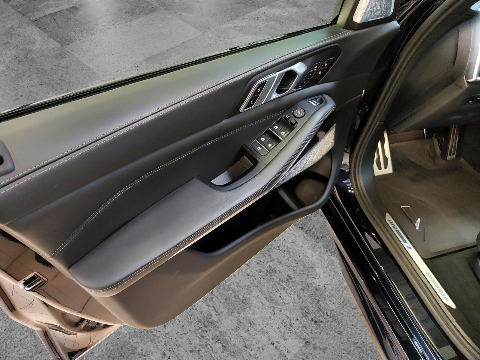 BMW X5 M50i xDrive Bowers & Wilkins Diamond Surround Sound-image-14