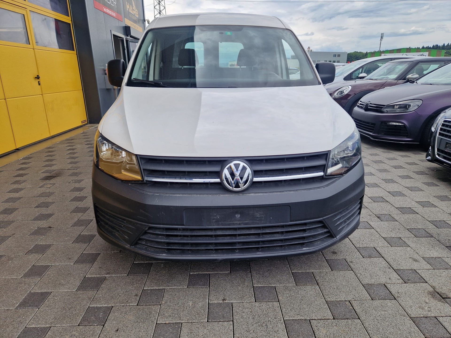 VW Caddy 1.2 TSI Entry BlueMotion Technology-image-1