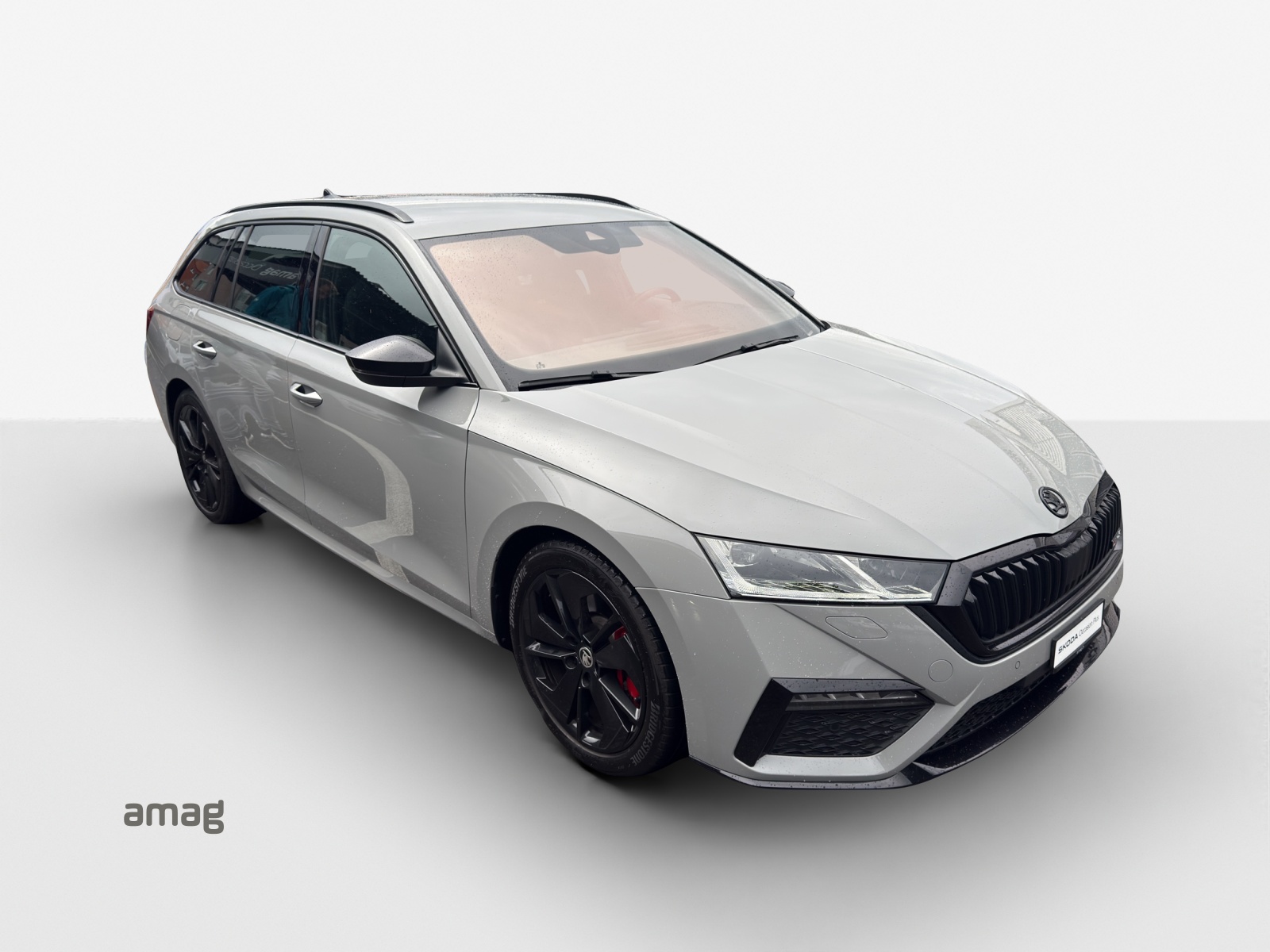SKODA Octavia Combi 2.0 TSI DSG RS-image-5