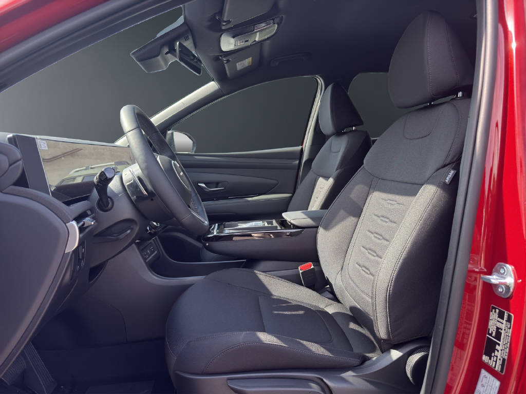 HYUNDAI Tucson 1.6 T-GDi HEV Origo Blackline 4WD-image-6