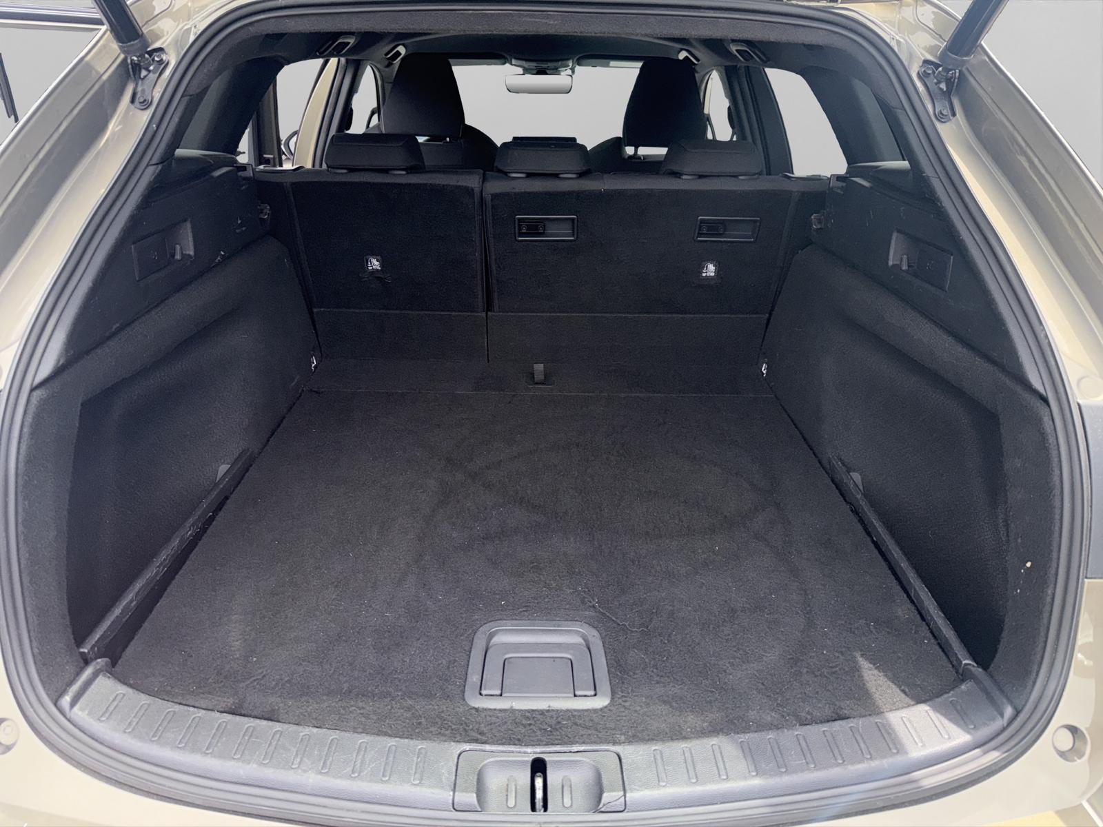 TOYOTA Corolla Touring Sports 1.8 HSD Trend e-CVT-image-14
