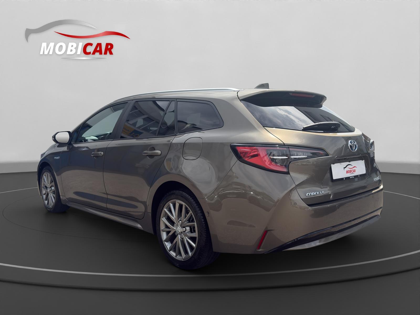 TOYOTA Corolla Touring Sports 1.8 HSD Trend e-CVT-image-2