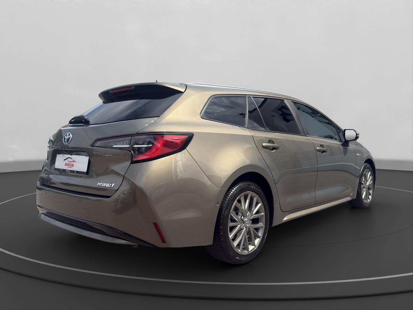 TOYOTA Corolla Touring Sports 1.8 HSD Trend e-CVT-image-4