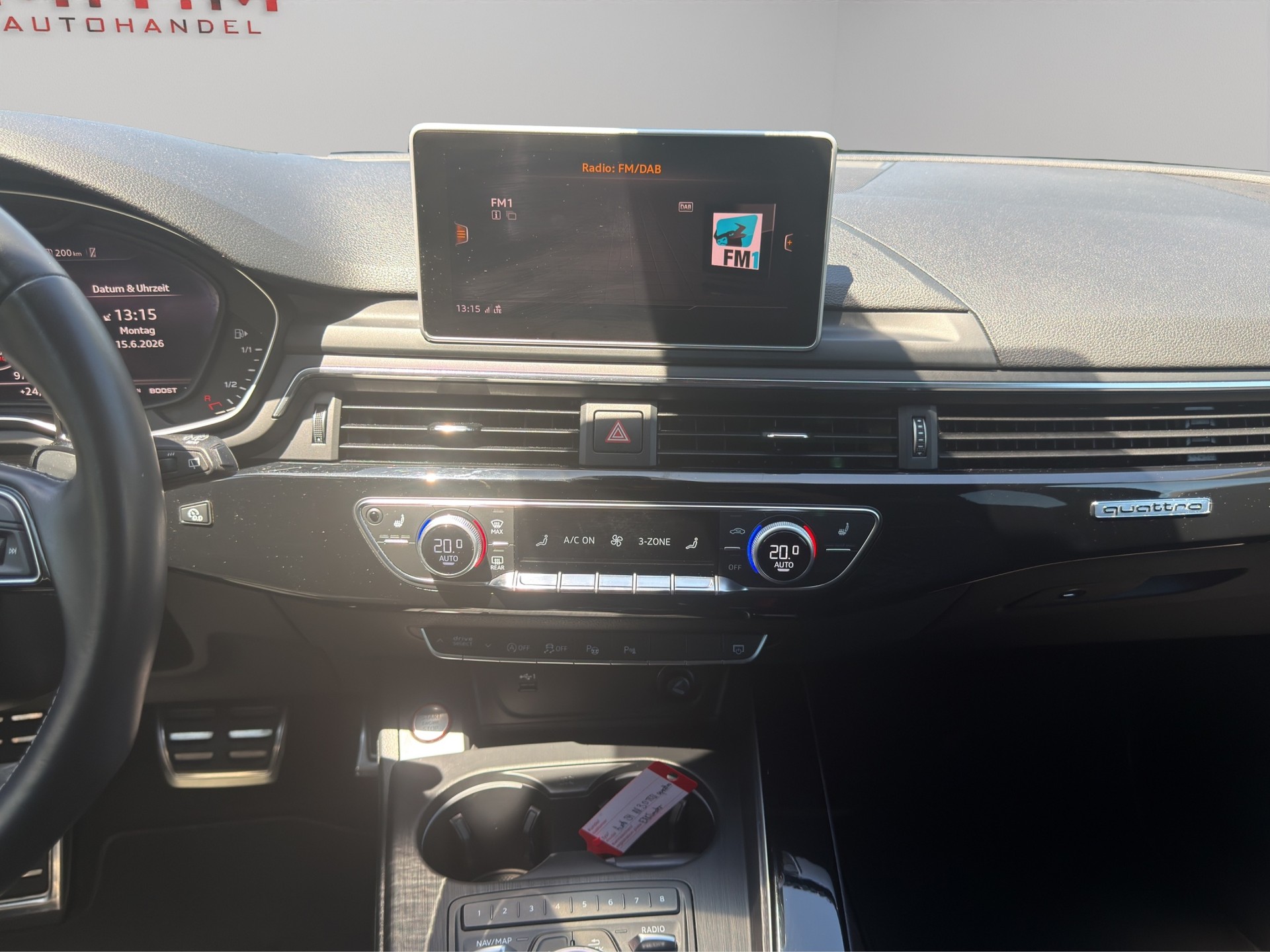 AUDI S4 Avant 3.0 TFSI quattro tiptronic-image-17