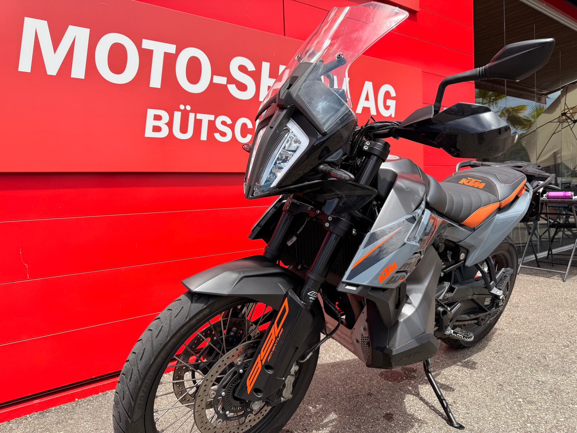 KTM 890 Adventure-image-5