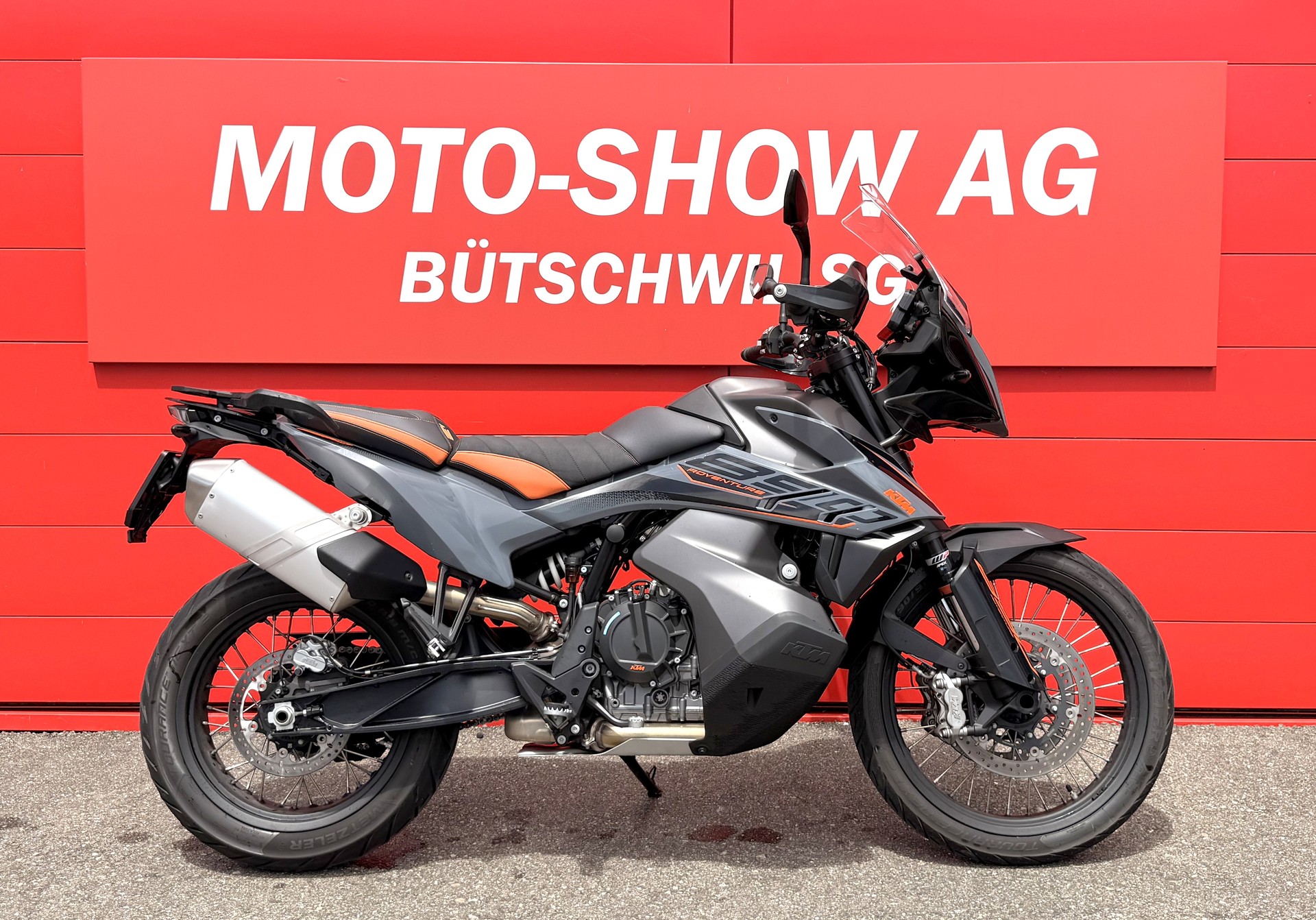 KTM 890 Adventure-image-0