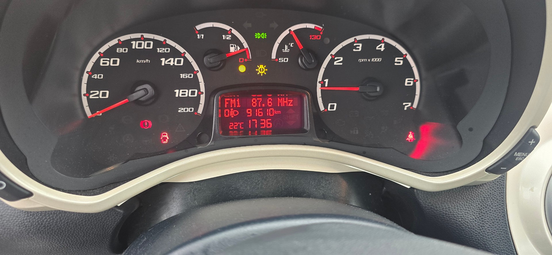 FORD KA 1.25 Titanium-image-10