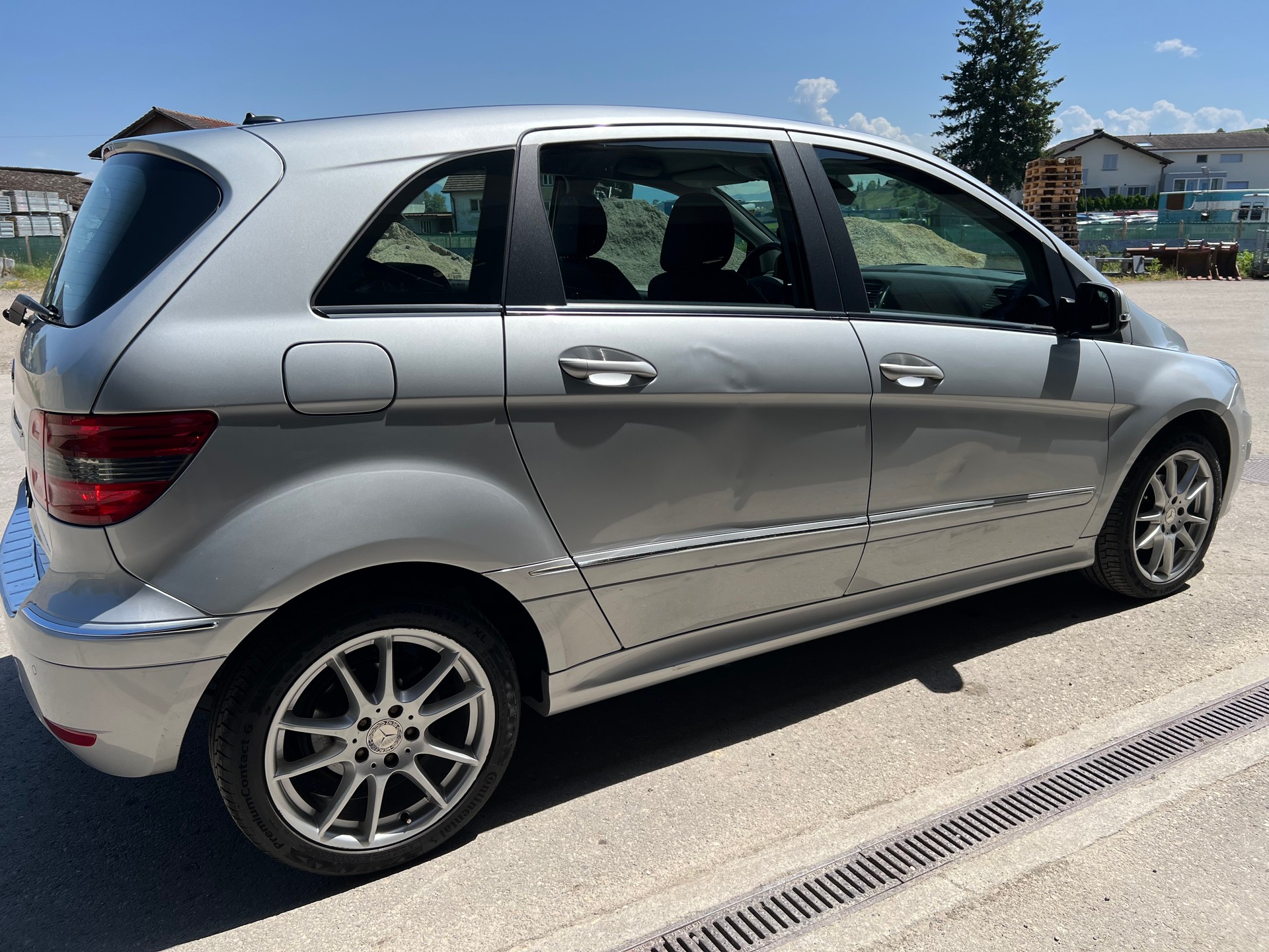 MERCEDES-BENZ B 180 My Star Autotronic-image-4