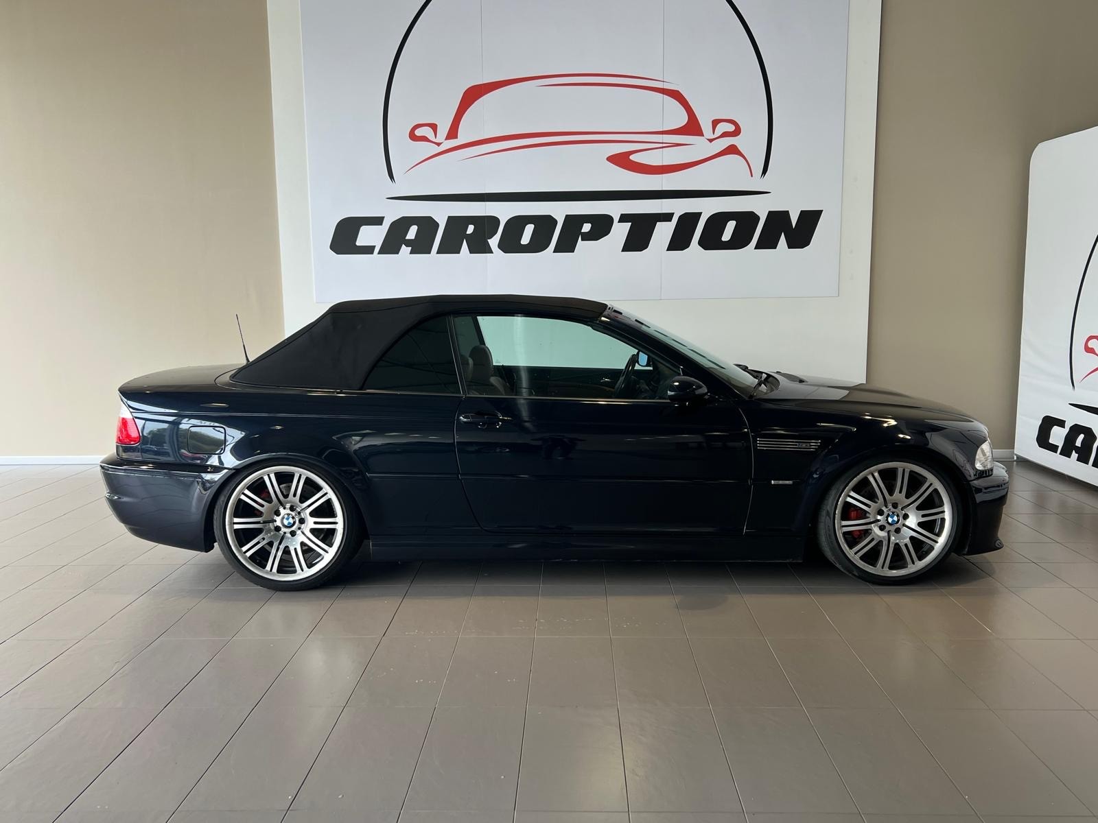 BMW M3 Cabriolet-image-4