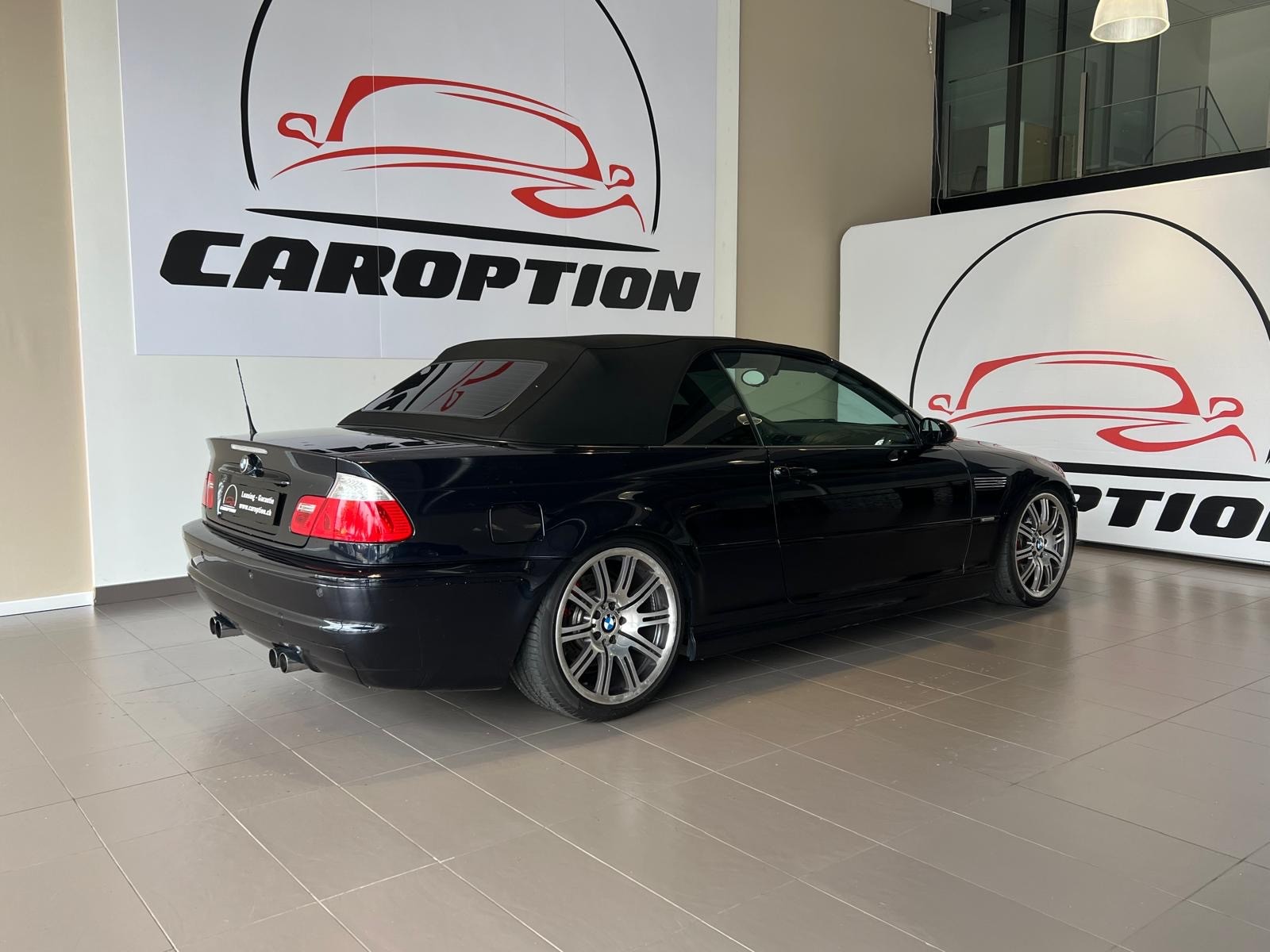 BMW M3 Cabriolet-image-6
