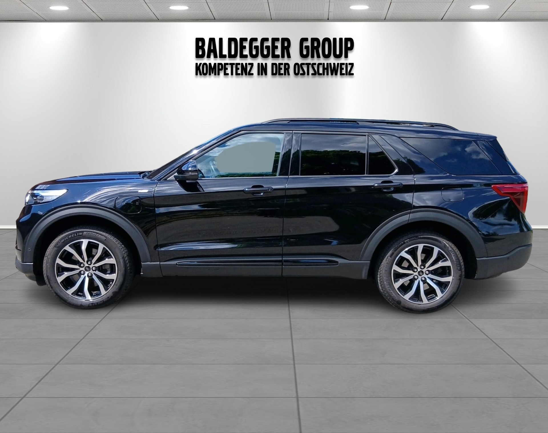FORD Explorer 3.0 V6 Plug-in Hybrid-image-8