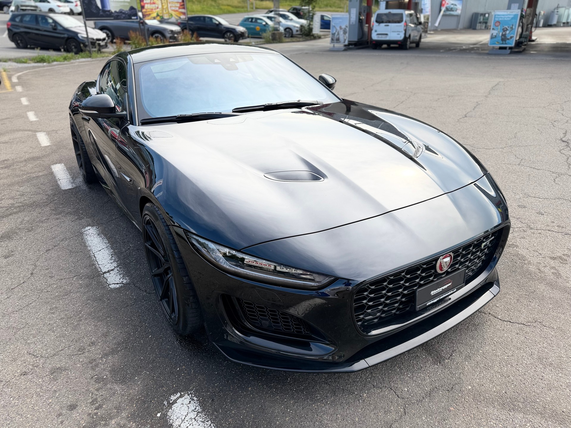 JAGUAR F-Type Coupé 5.0 V8 R-Dynamic Automatik-image-0