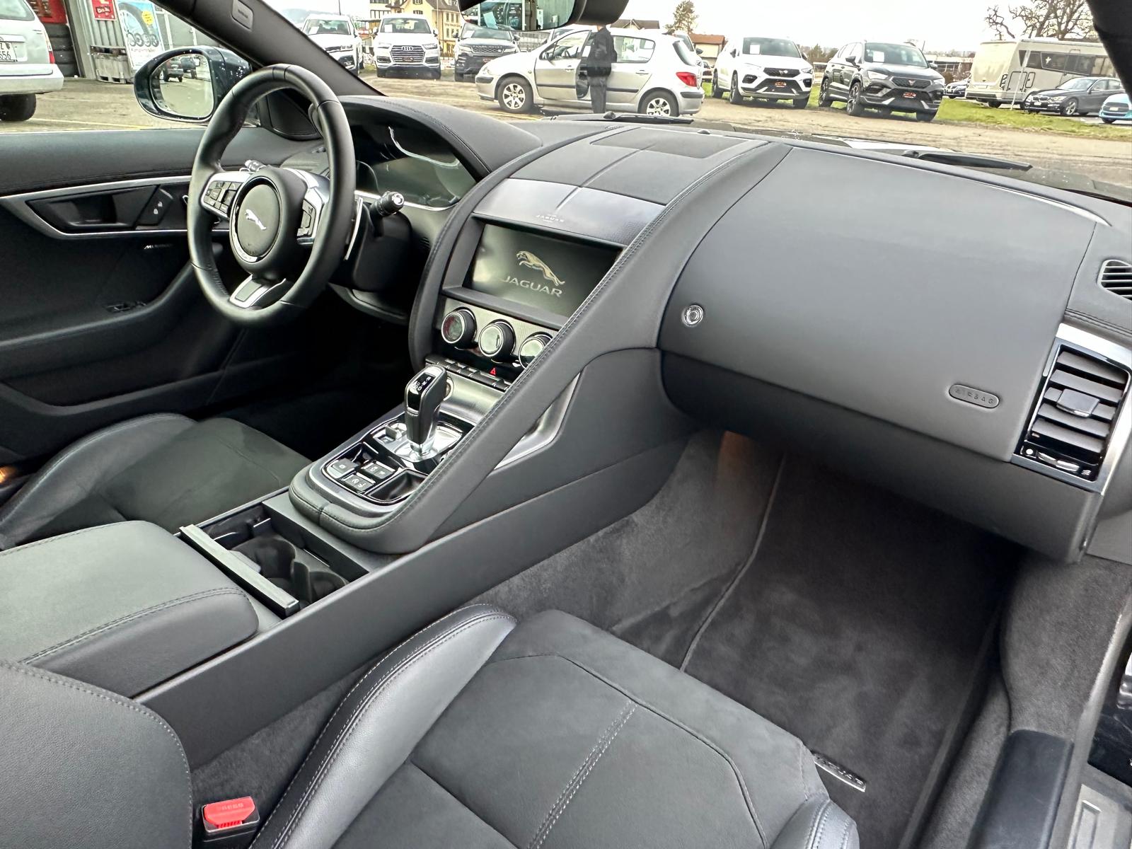 JAGUAR F-Type Coupé 5.0 V8 R-Dynamic Automatik-image-13