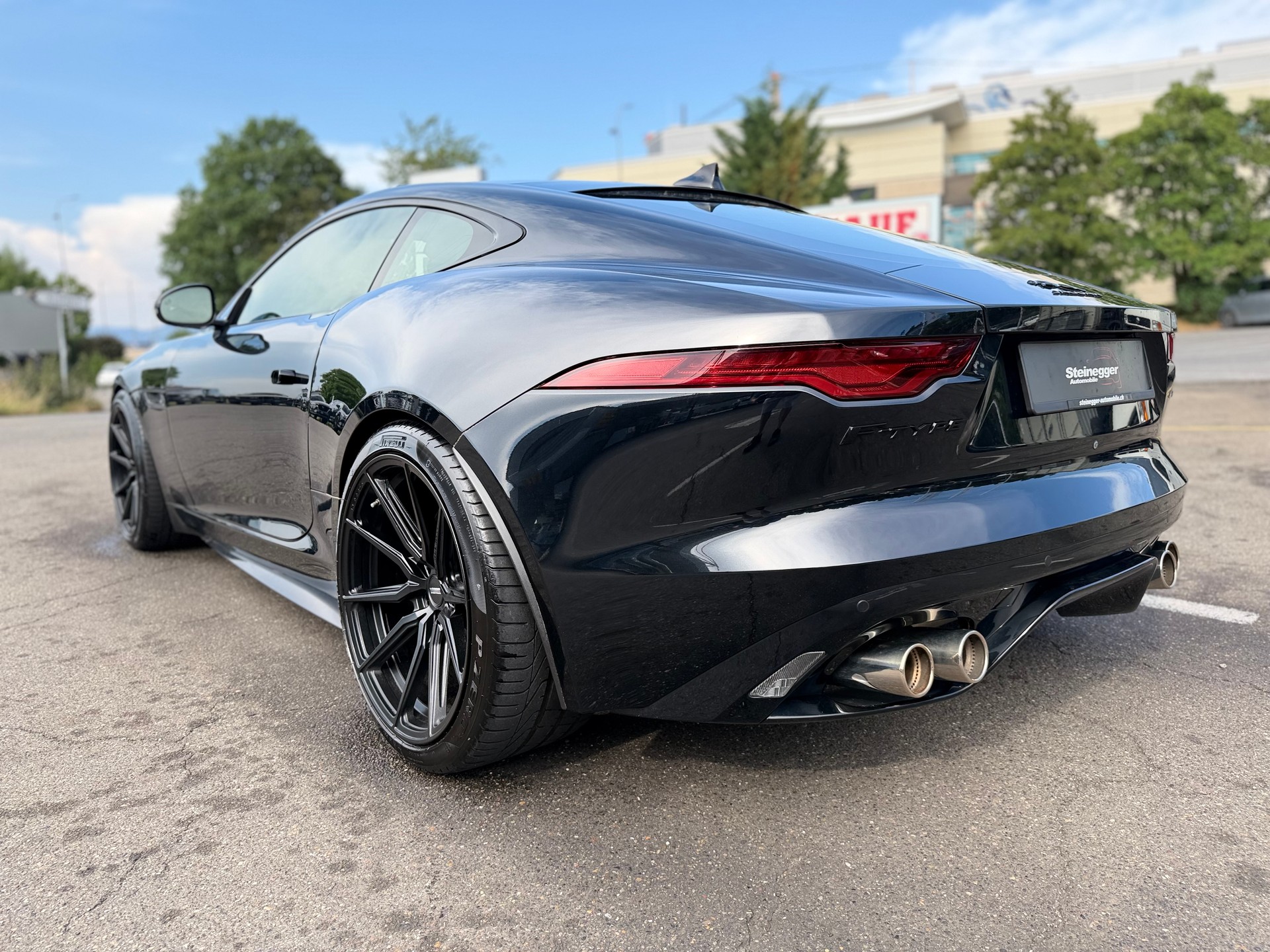 JAGUAR F-Type Coupé 5.0 V8 R-Dynamic Automatik-image-7