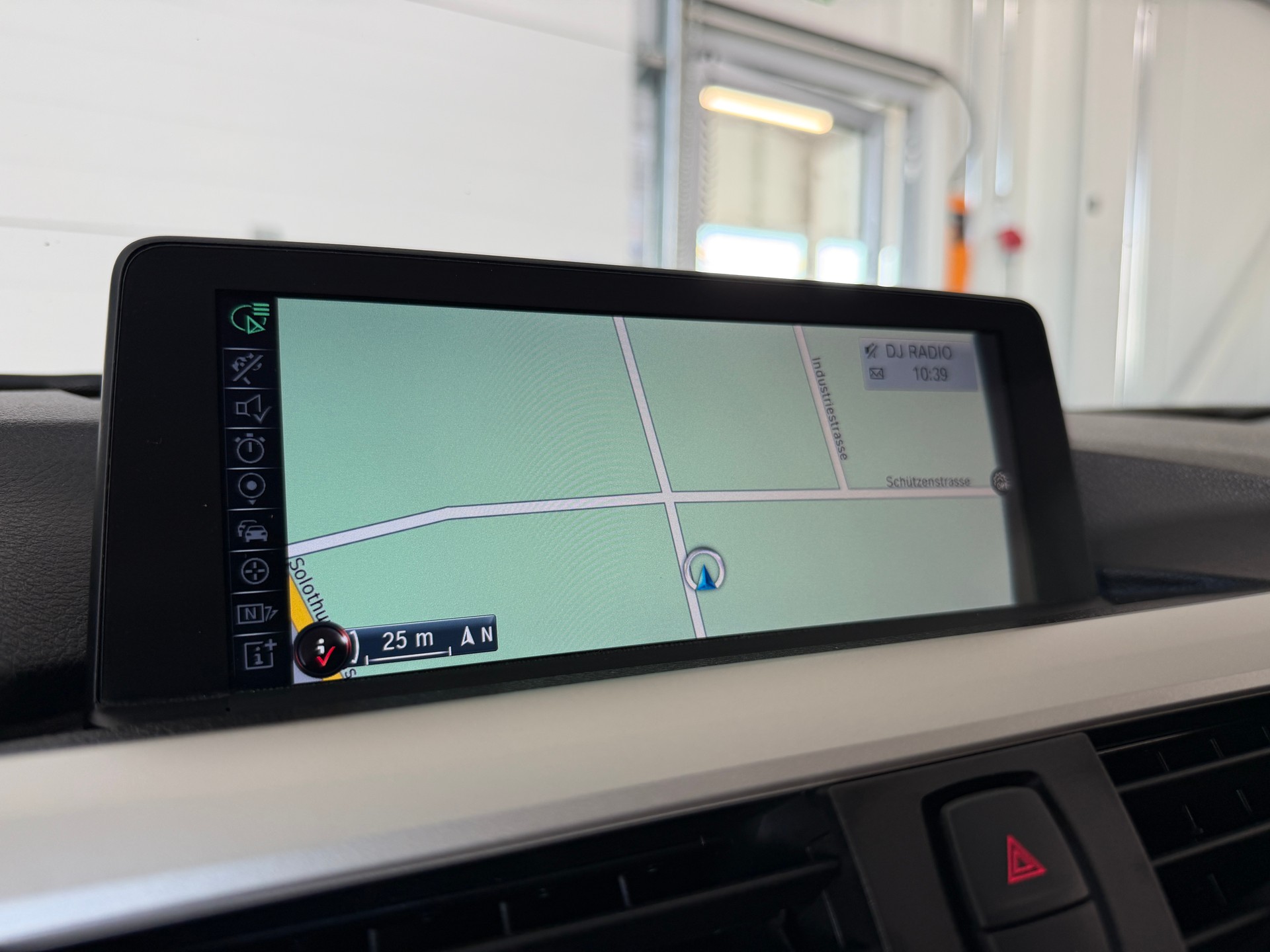BMW 330d xDrive Steptronic (CH)-image-7