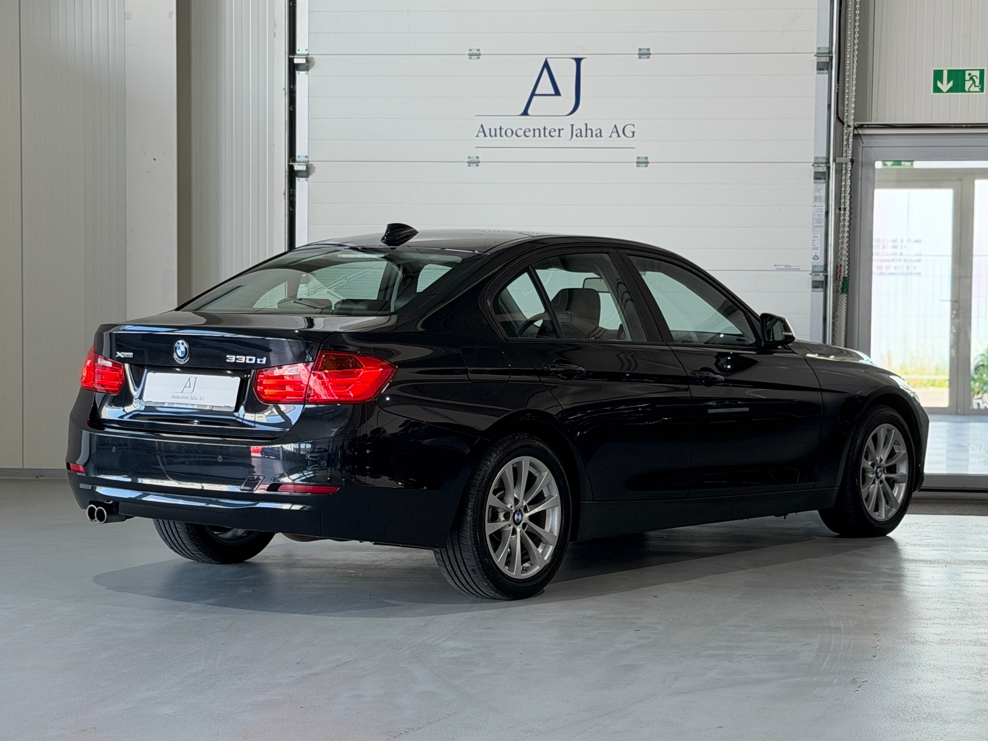 BMW 330d xDrive Steptronic (CH)-image-5