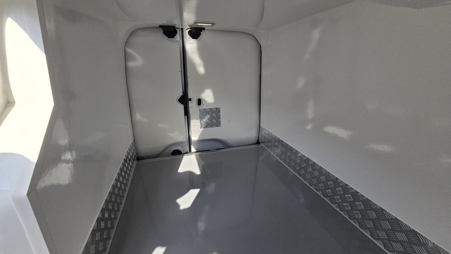 RENAULT KANGOO-image-7