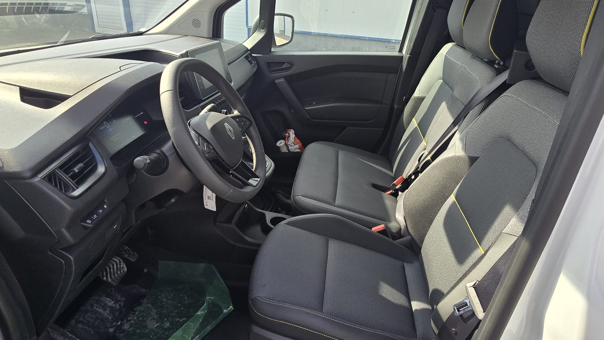 RENAULT KANGOO-image-5