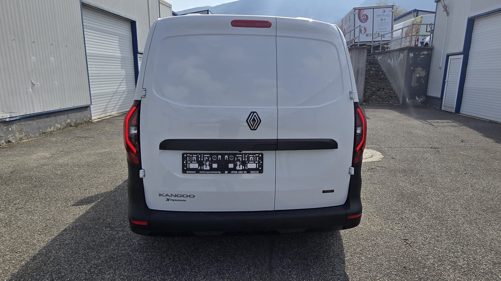 RENAULT KANGOO-image-4