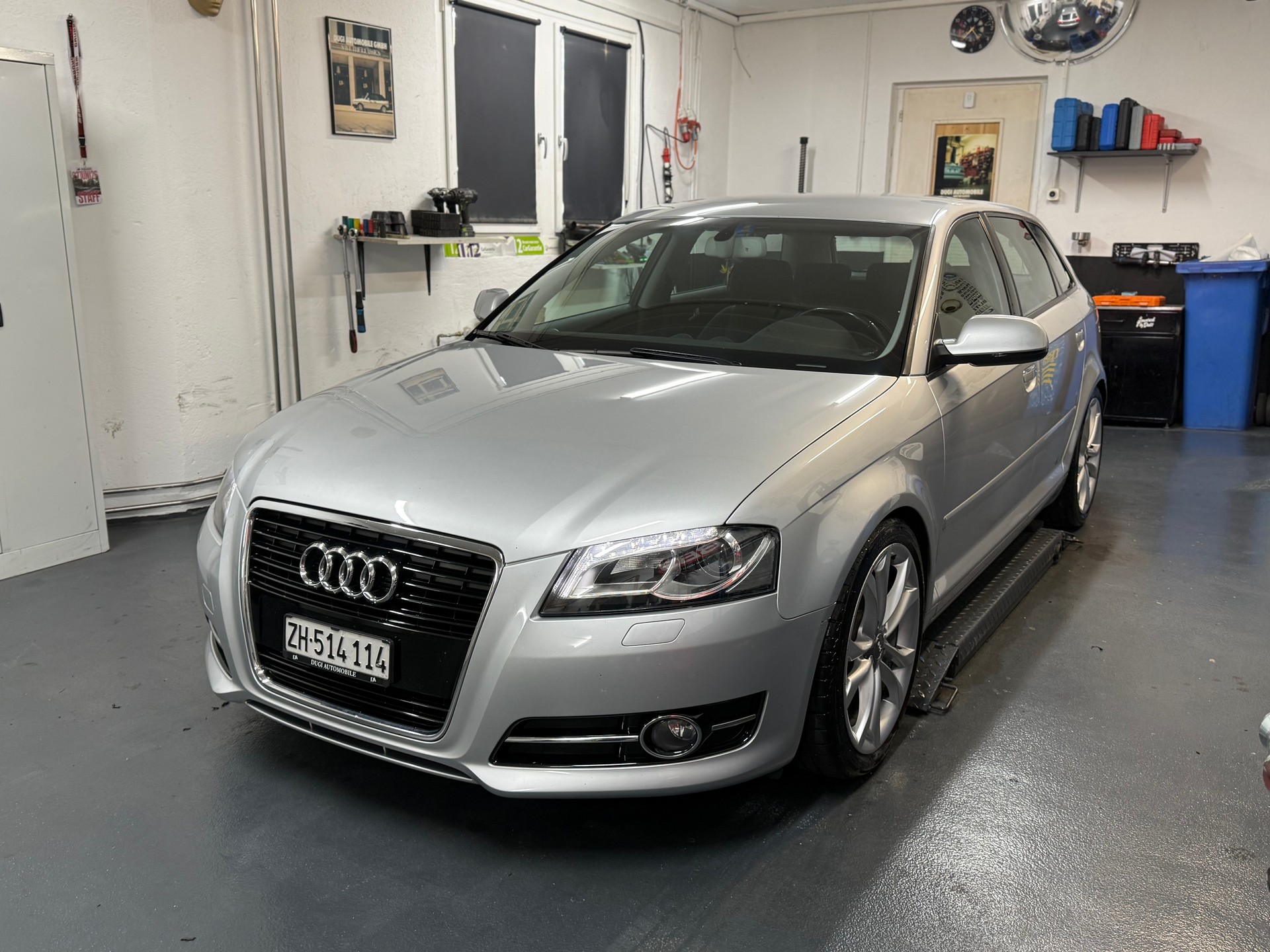 AUDI A3 Sportback 2.0 TDI Ambiente-showroom-element-2