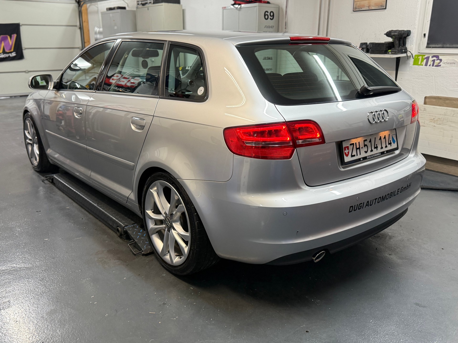 AUDI A3 Sportback 2.0 TDI Ambiente-showroom-element-1