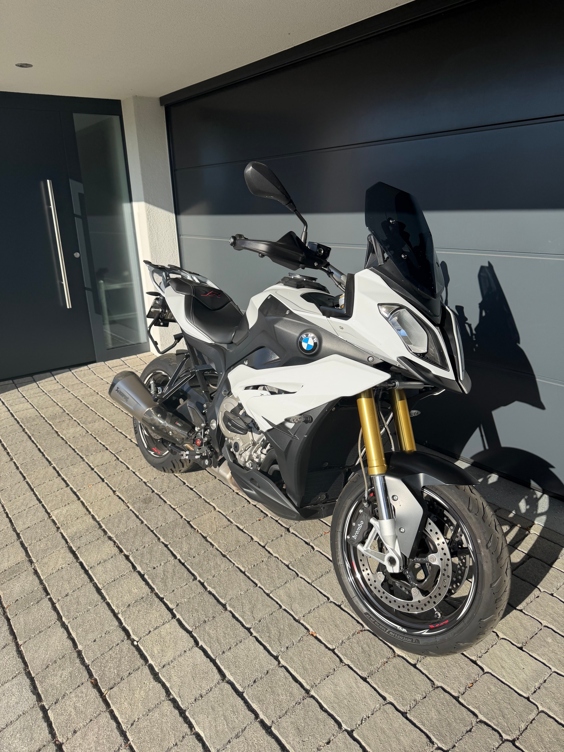 BMW S 1000 XR ABS-image-9