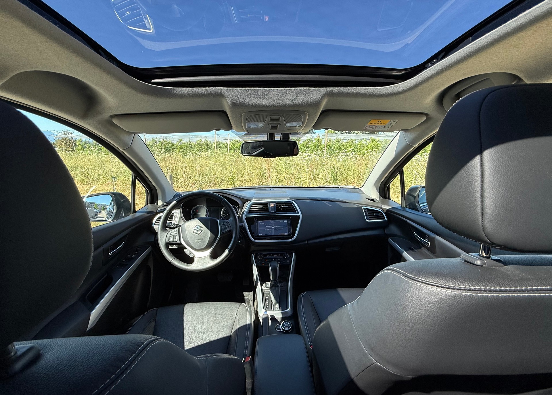 SUZUKI SX4 S-Cross 1.4 16V Compact Top 4WD Automatic-image-9