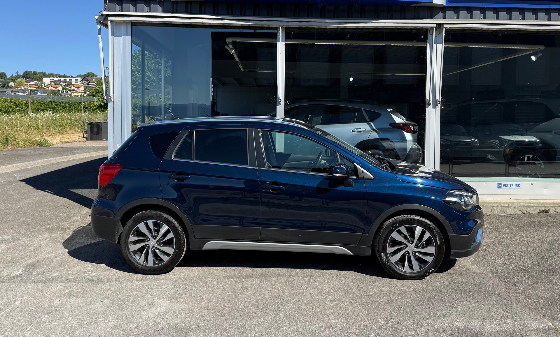 SUZUKI SX4 S-Cross 1.4 16V Compact Top 4WD Automatic-image-2