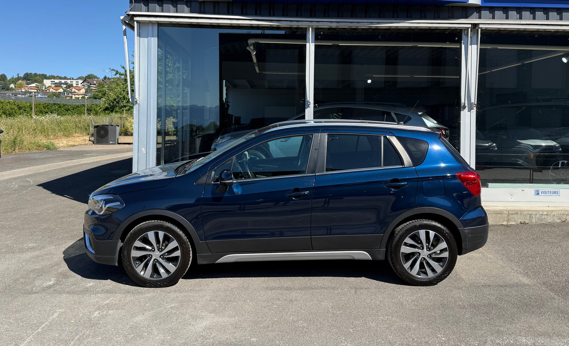SUZUKI SX4 S-Cross 1.4 16V Compact Top 4WD Automatic-image-3