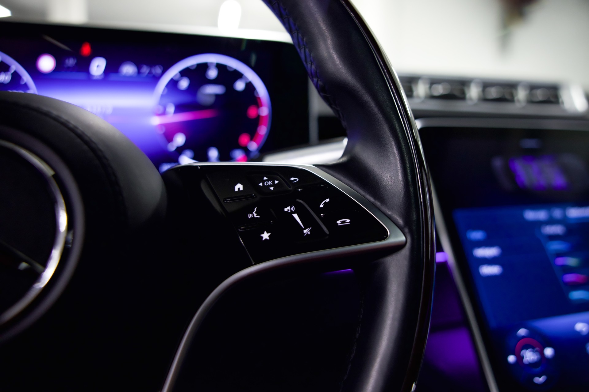 MERCEDES-BENZ S 350 d 4Matic AMG Line 9G-Tronic-image-26