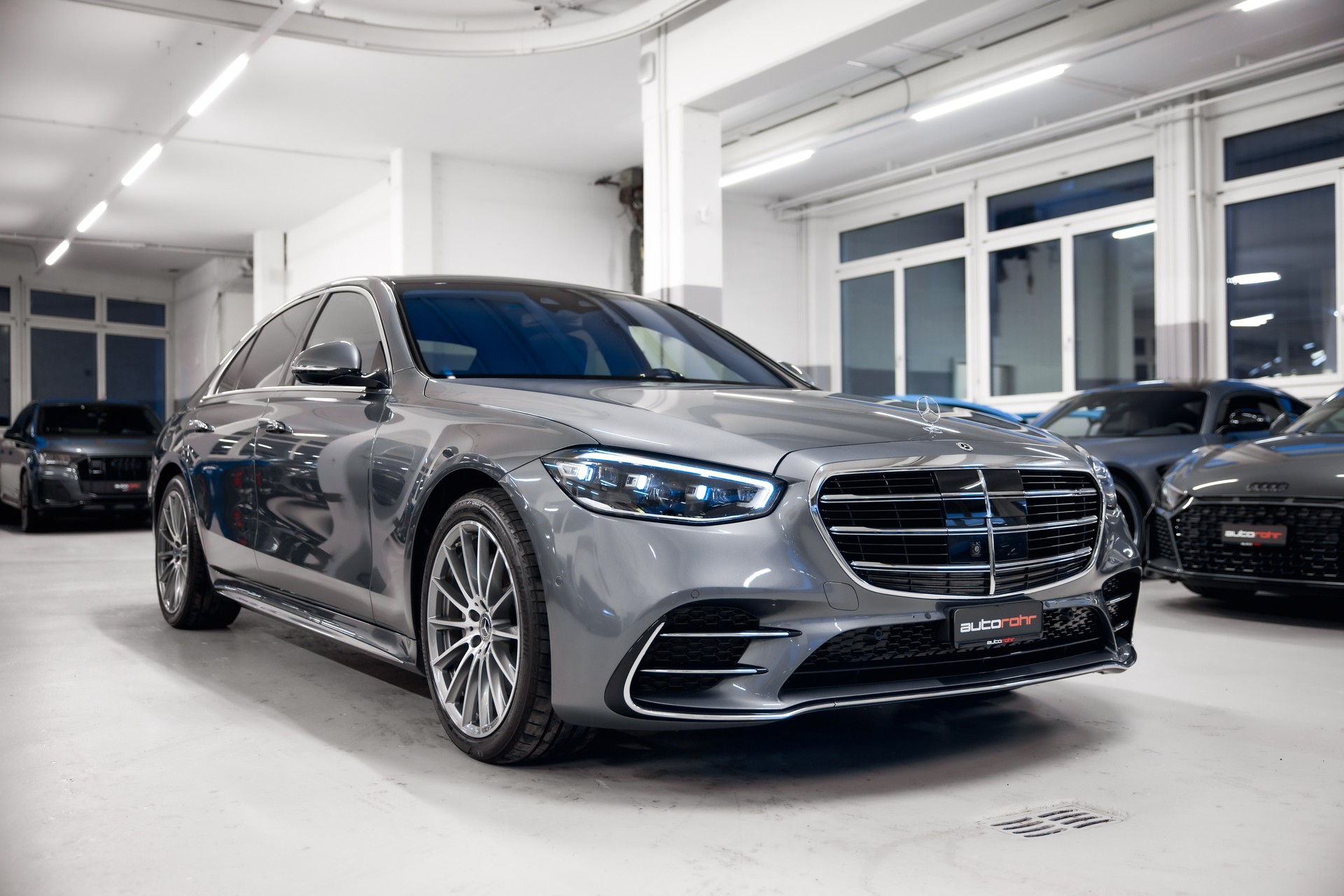 MERCEDES-BENZ S 350 d 4Matic AMG Line 9G-Tronic-showroom-element-2