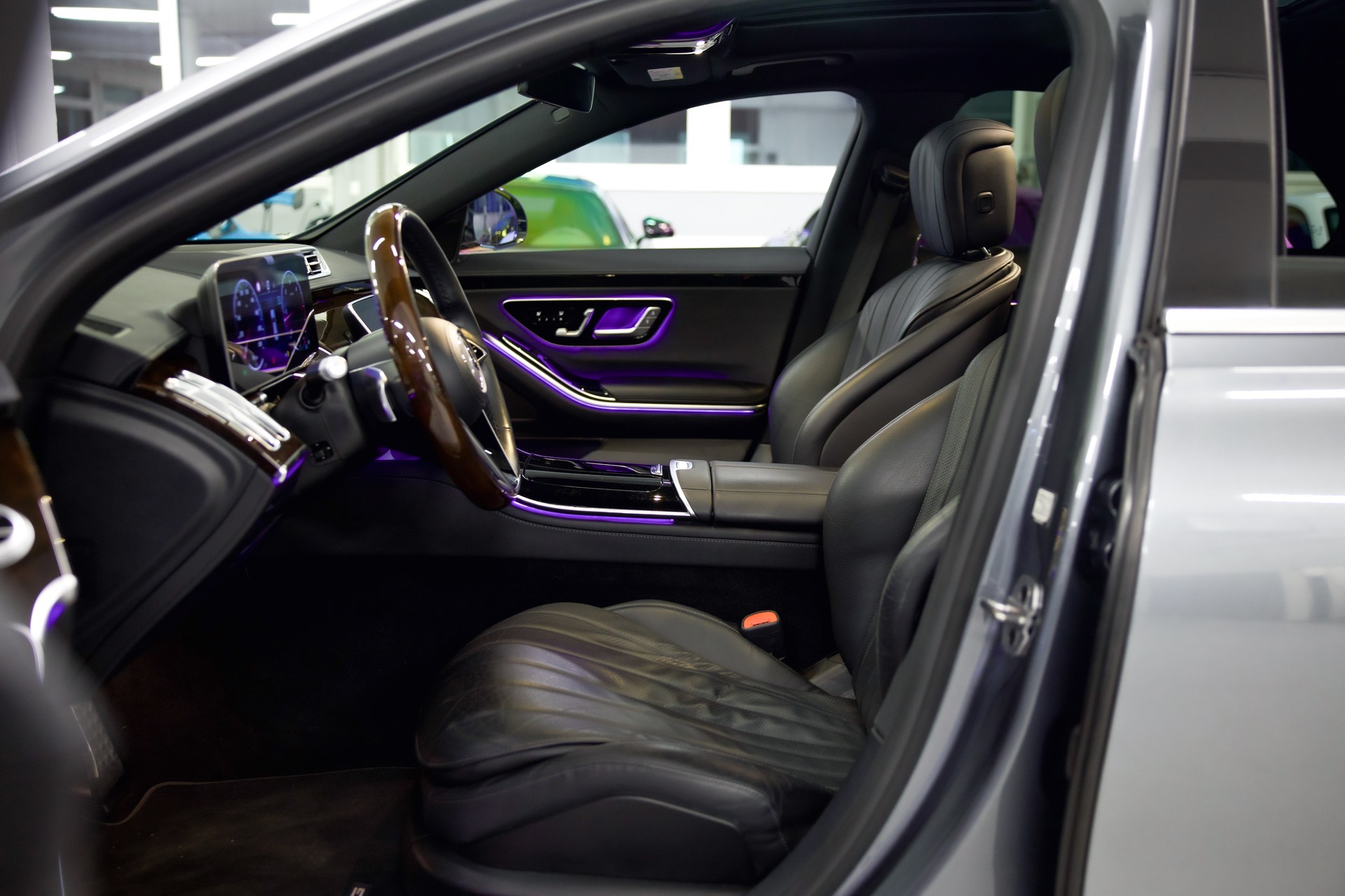 MERCEDES-BENZ S 350 d 4Matic AMG Line 9G-Tronic-image-17