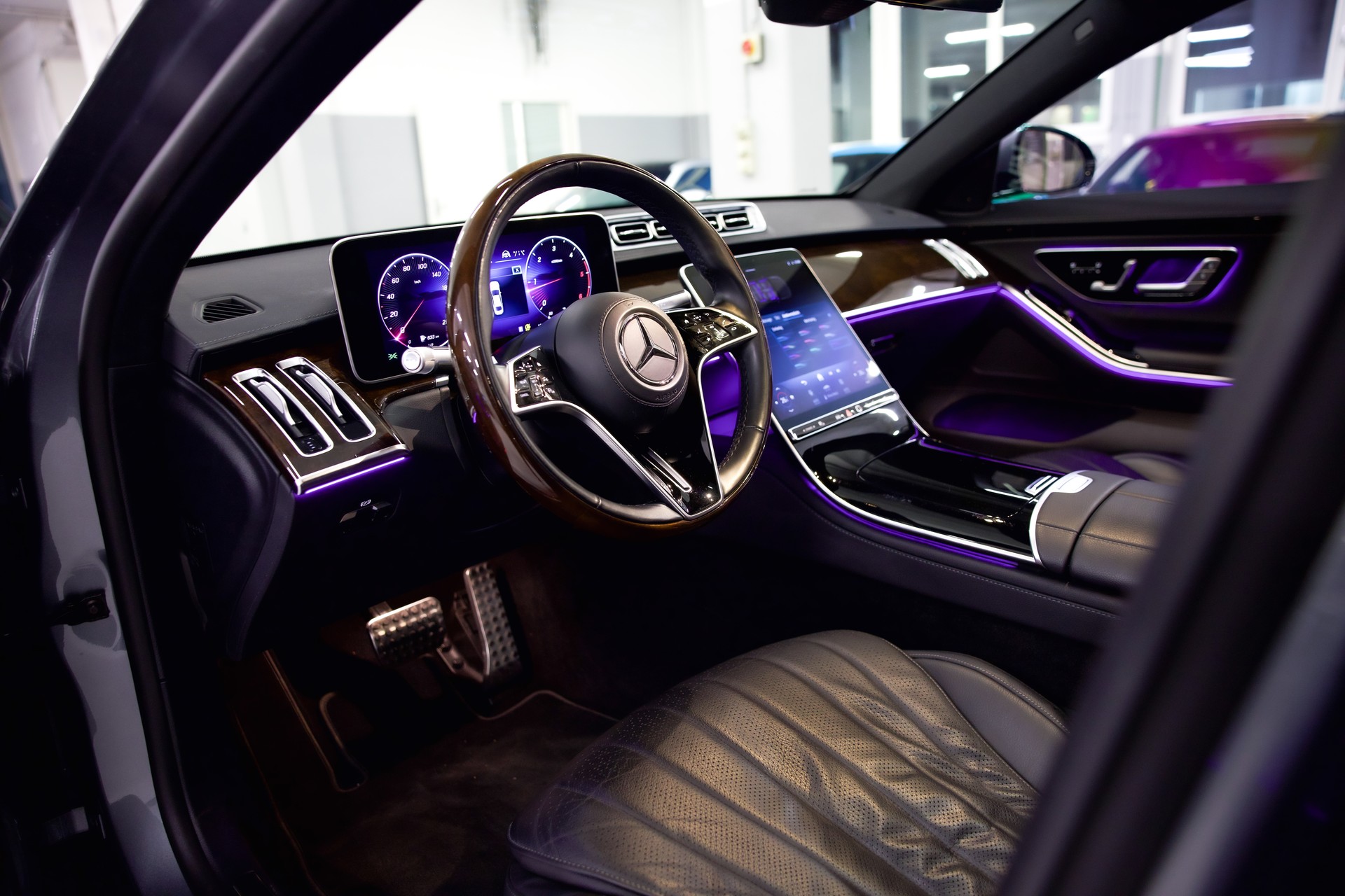 MERCEDES-BENZ S 350 d 4Matic AMG Line 9G-Tronic-image-16