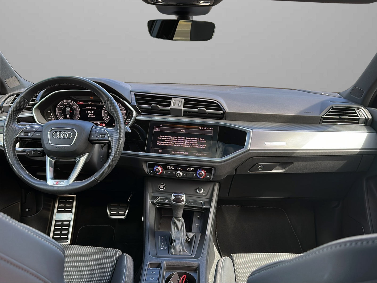 AUDI Q3 Sportback 45 TFSI e S line S-tronic-image-12