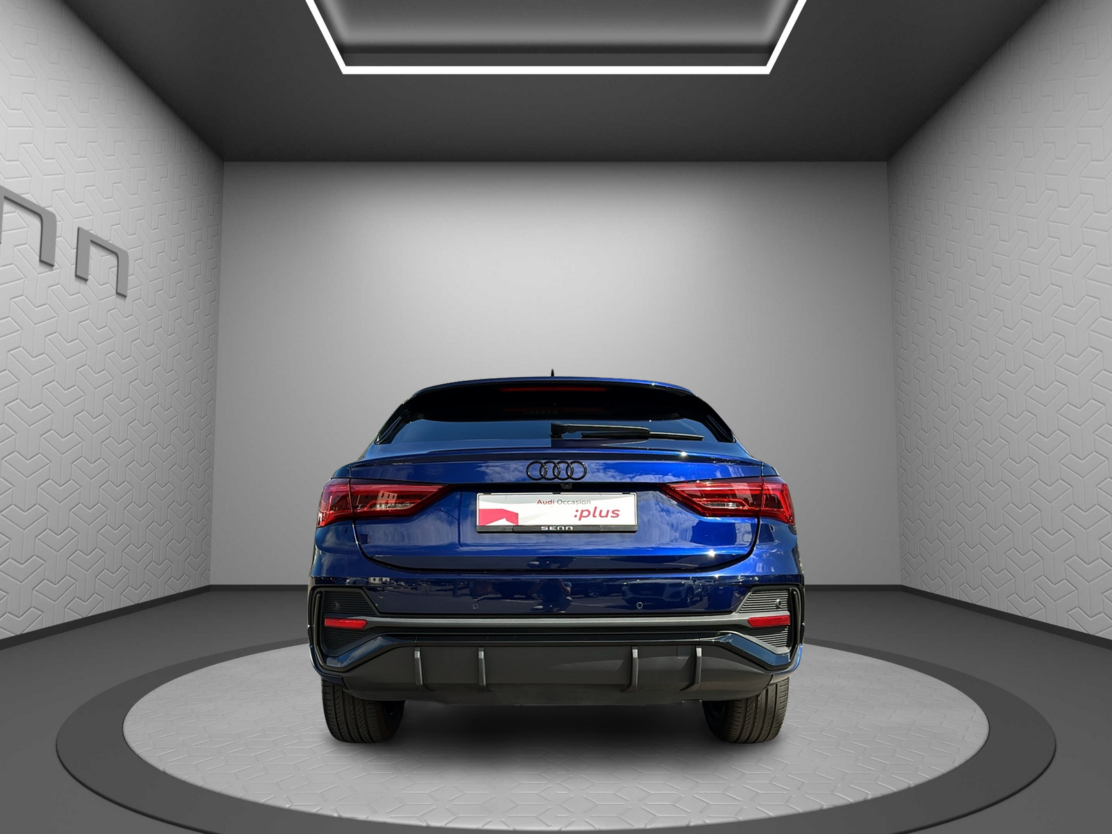 AUDI Q3 Sportback 45 TFSI e S line S-tronic-image-4
