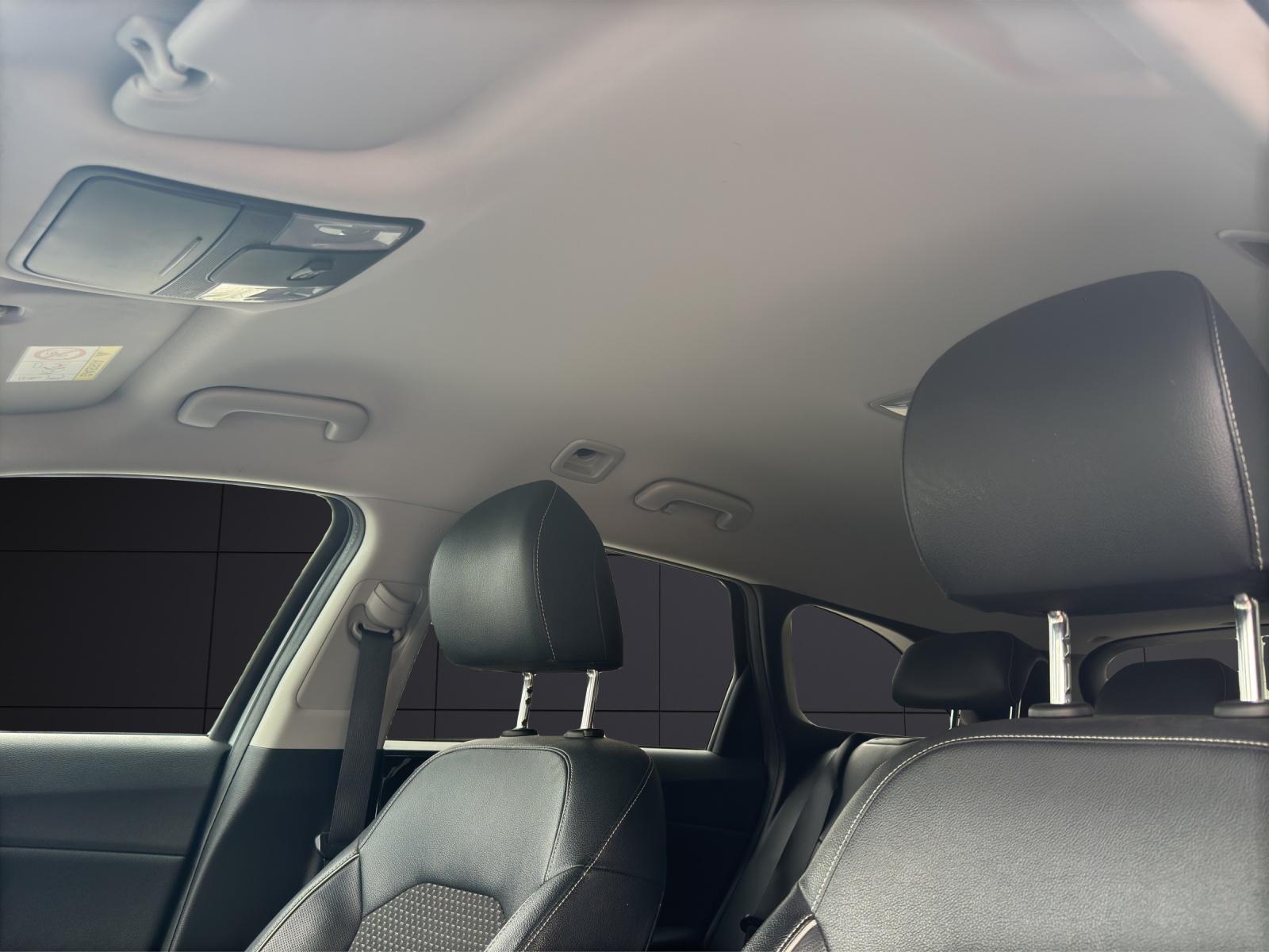 KIA Ceed 1.5 T-GDi Power-image-16