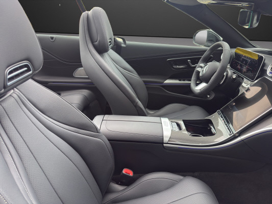 MERCEDES-BENZ CLE 300 4M Cabrio-image-7