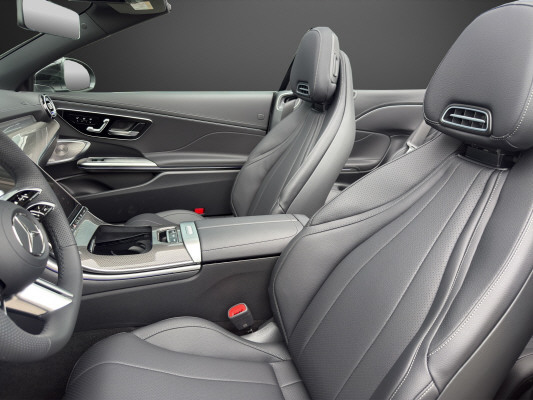 MERCEDES-BENZ CLE 300 4M Cabrio-image-6