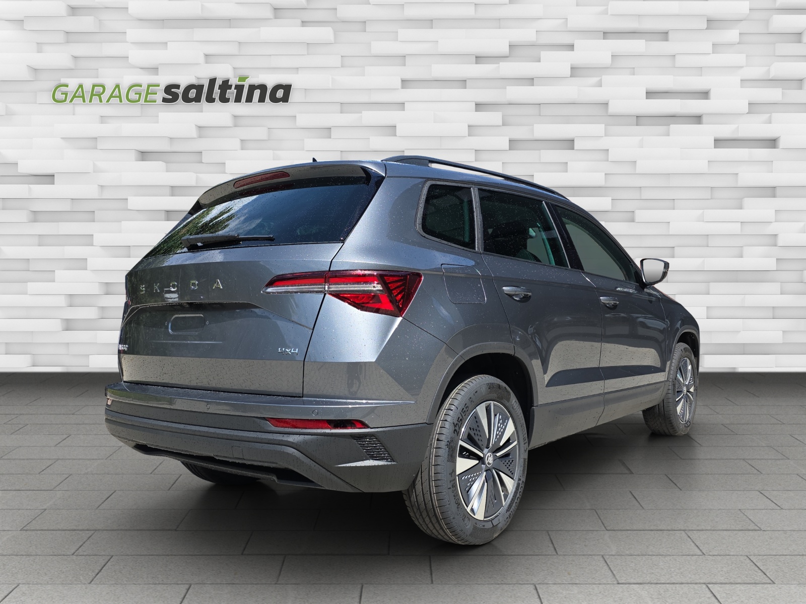 SKODA Karoq 2.0 TDI CR Dynamic 4x4 DSG-image-2