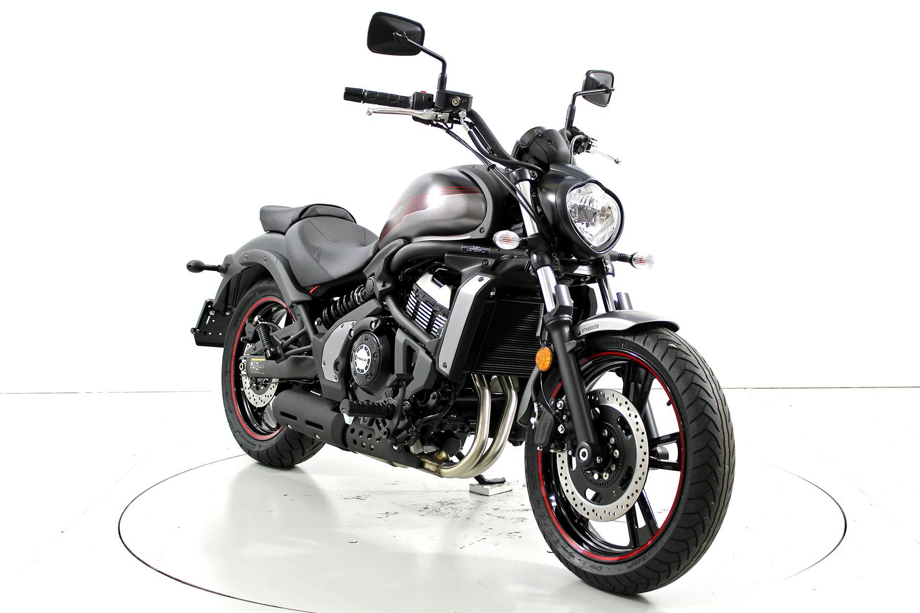 KAWASAKI Vulcan S ABS-showroom-element-1
