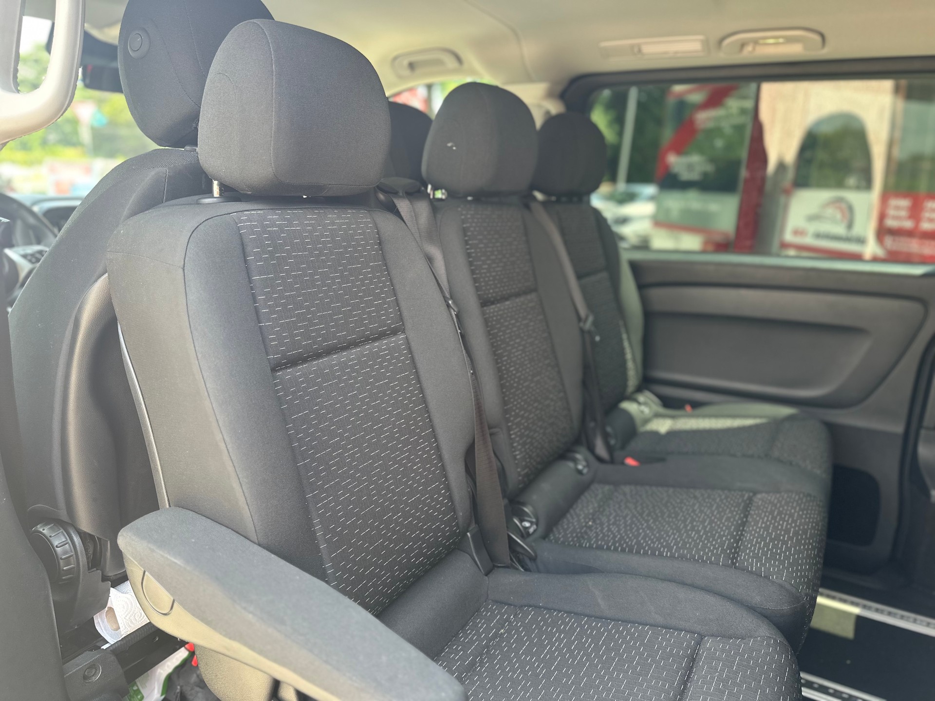 MERCEDES-BENZ VITO-image-10